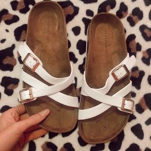 aeropostale sandals